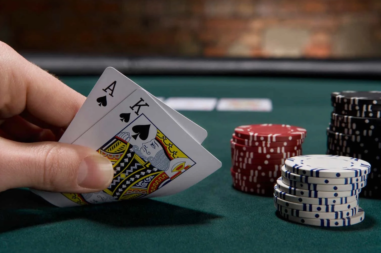 Poker və Blackjack niyə populyardır
